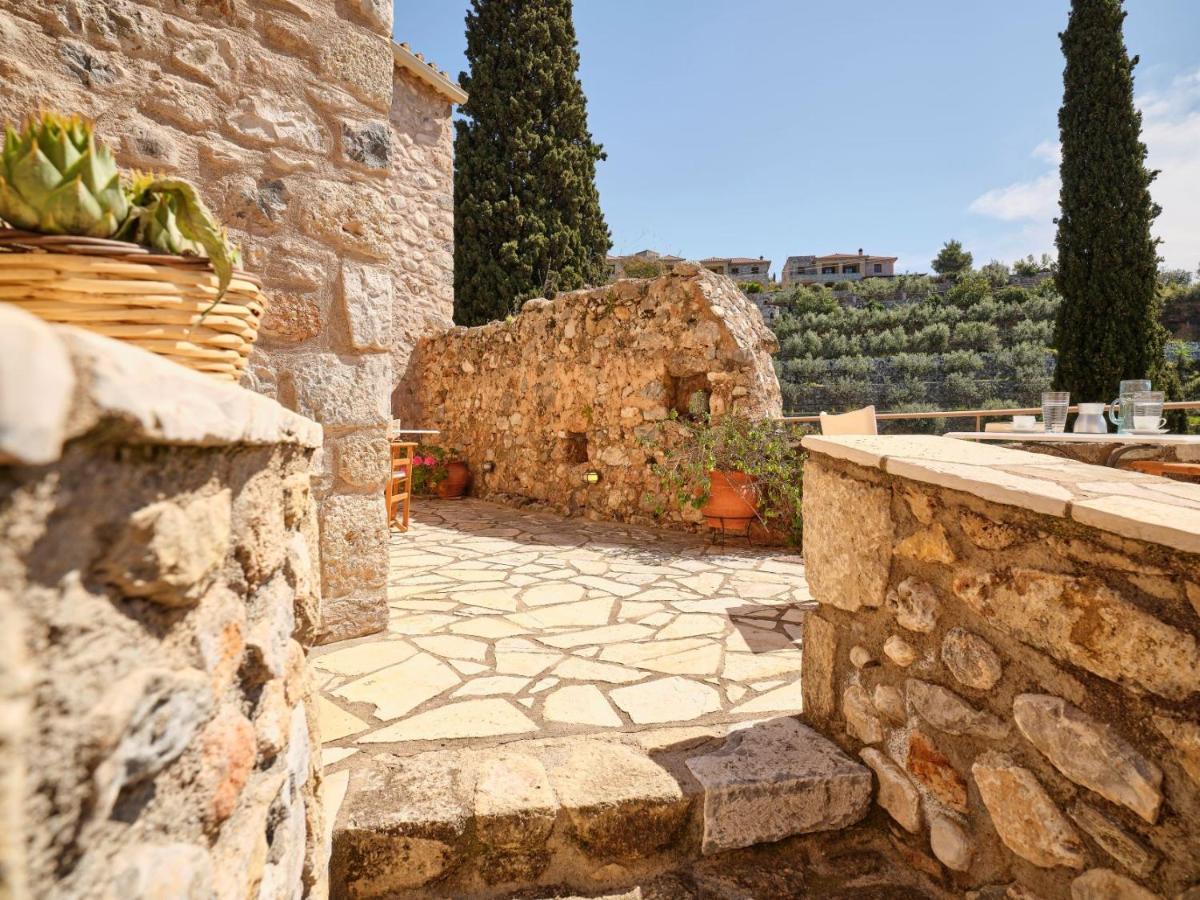 Petreas Castle Villa Kardhamili Exteriör bild